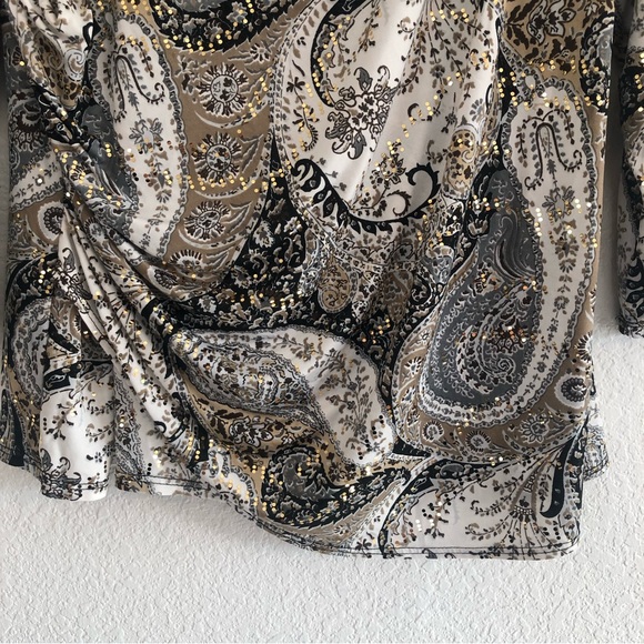 Dress Barn Black and Gold Paisley Blouse - Picture 5 of 8